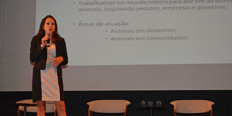 Helena Pavese, da Proteção Animal Mundial