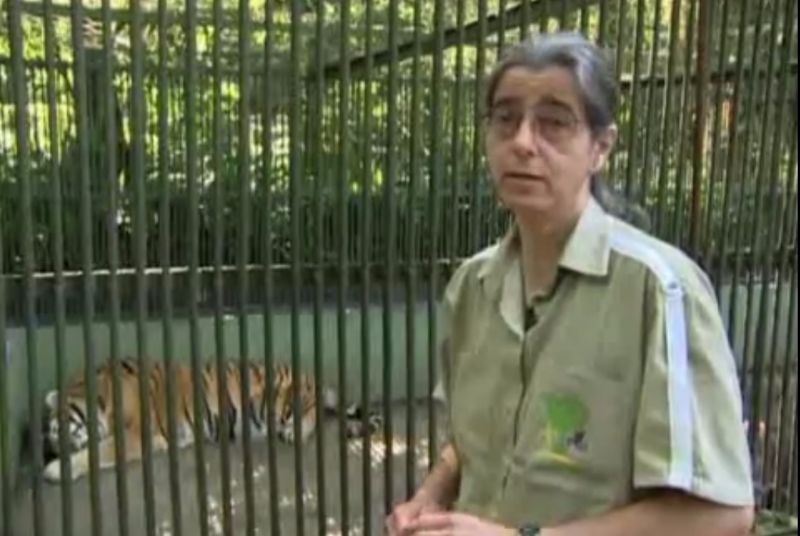 Veterinária Sandra, coordenadora do zoológico da UFMT