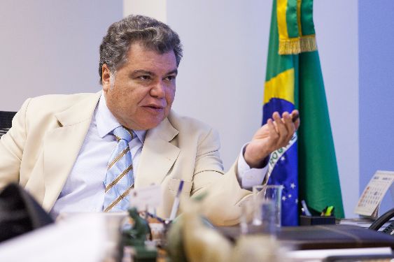 Ministro  do Meio AmbienteJosé Sarney Filho